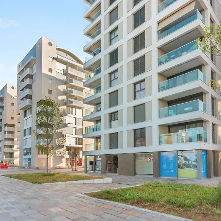 Apartment Loctowers A4-5-4 By Interhome *