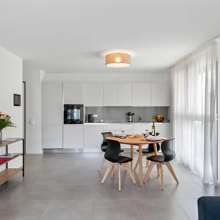 Loctowers A4-5-4 By Interhome